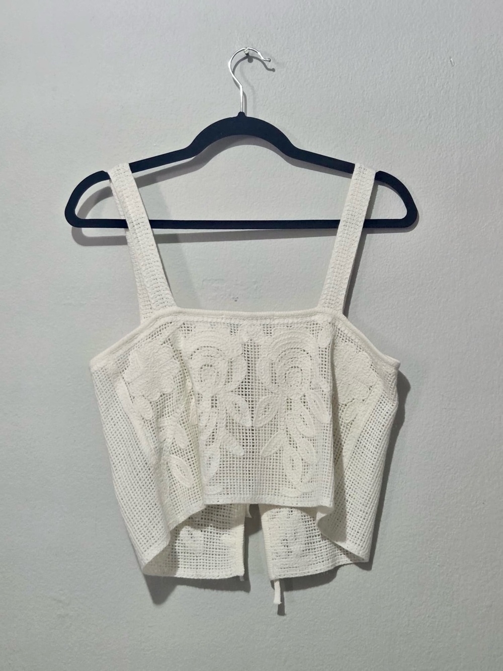 Crochet-Style Tie-Front Tank - Picture 3 of 3